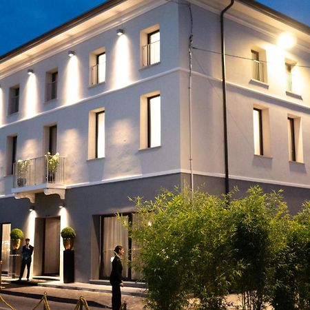 Hotel De Amicis Moglia Exterior foto